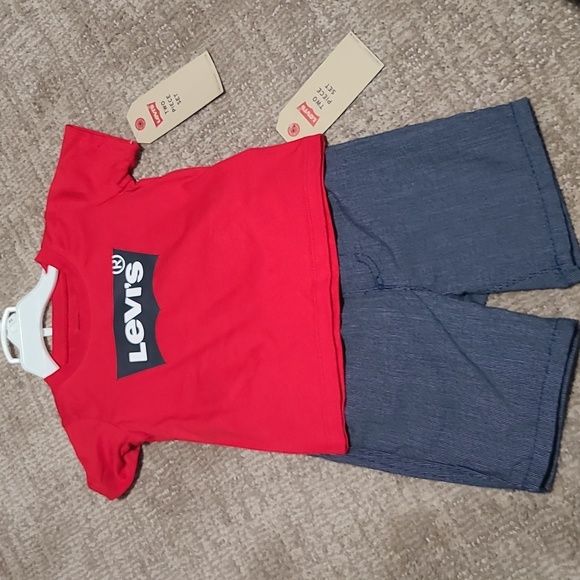 NWT 18 month Levi's Set - Picture 1 of 2